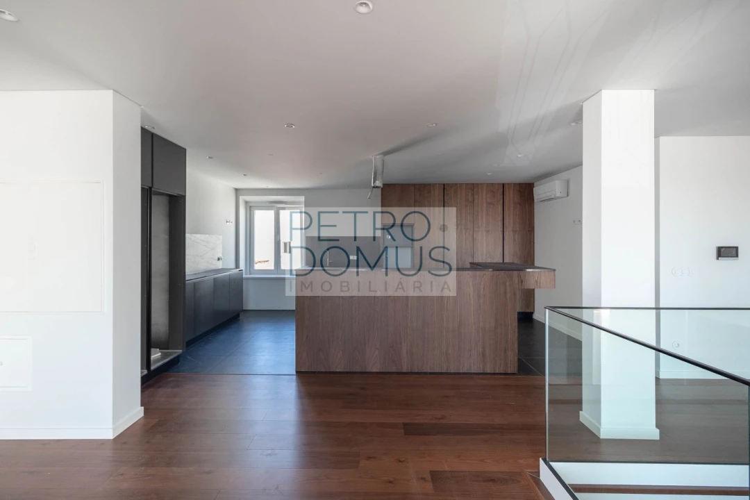 Apartamento T4 para Venda em Leiria, Pousos, Barreira e Cortes Foto 5
