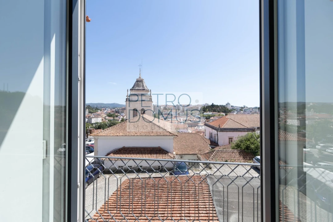 Apartamento T4 para Venda em Leiria, Pousos, Barreira e Cortes Foto 10