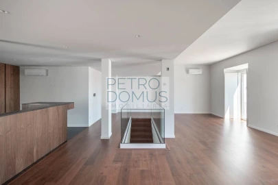 Apartamento T4 para Venda em Leiria, Pousos, Barreira e Cortes
