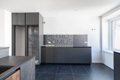 Apartamento T4 para Venda em Leiria, Pousos, Barreira e Cortes