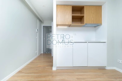 Apartamento T1 para Venda em Santo António