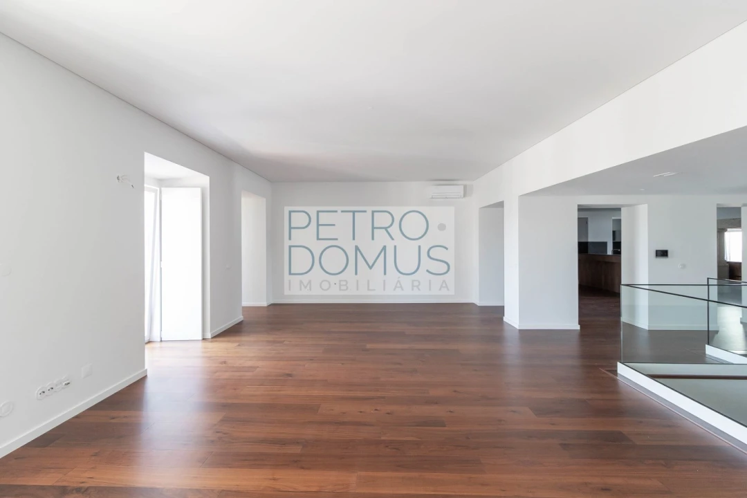 Apartamento T3 para Venda em Leiria, Pousos, Barreira e Cortes Foto 3