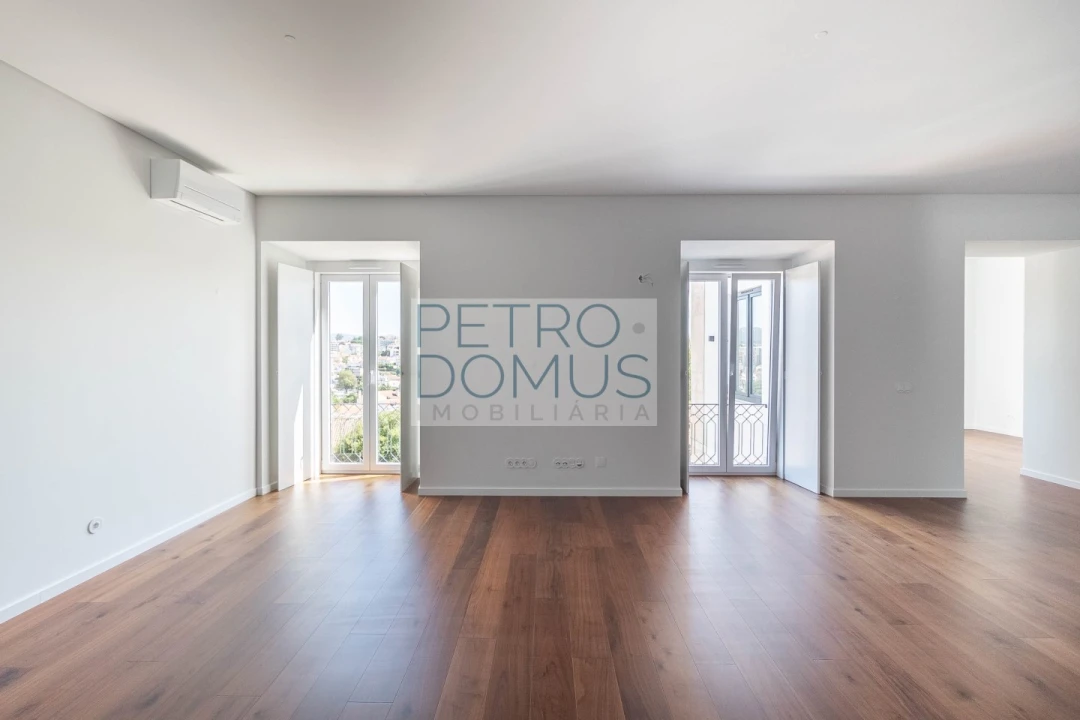 Apartamento T3 para Venda em Leiria, Pousos, Barreira e Cortes Foto 8