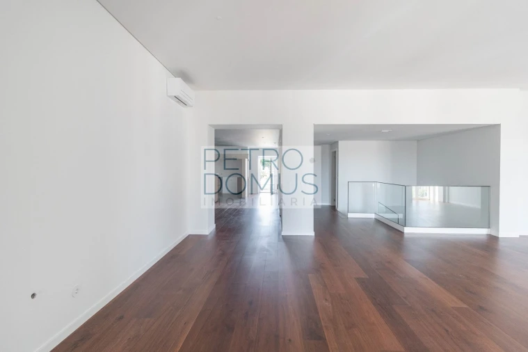 Apartamento T3 para Venda em Leiria, Pousos, Barreira e Cortes Foto 12