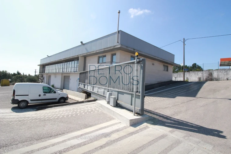 Armazém para Venda em Santa Catarina da Serra e Chainça Foto 4