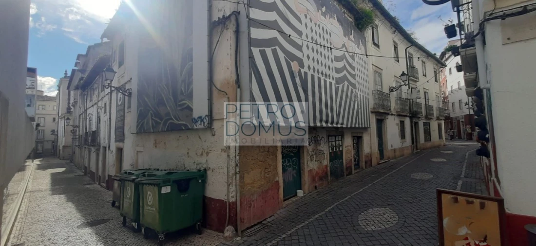 Prédio para Venda em Leiria, Pousos, Barreira e Cortes Foto 6