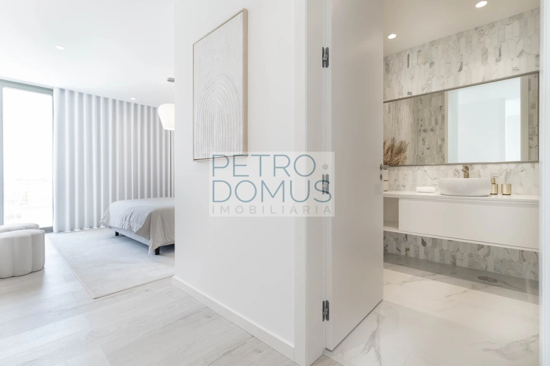 Moradia T3 para Venda em São João das Lampas e Terrugem Foto 4