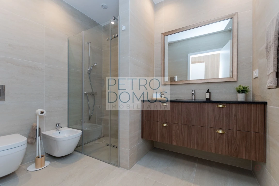 Quinta T5 para Venda em Tolosa Foto 16