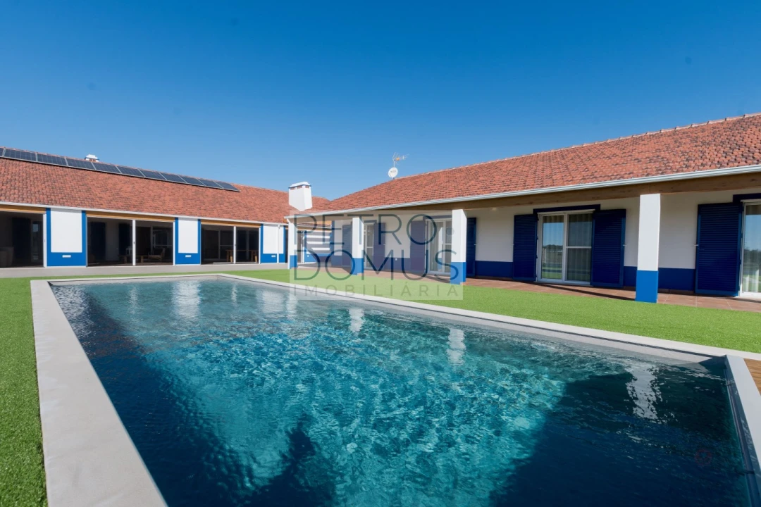 Quinta T5 para Venda em Tolosa Foto 1