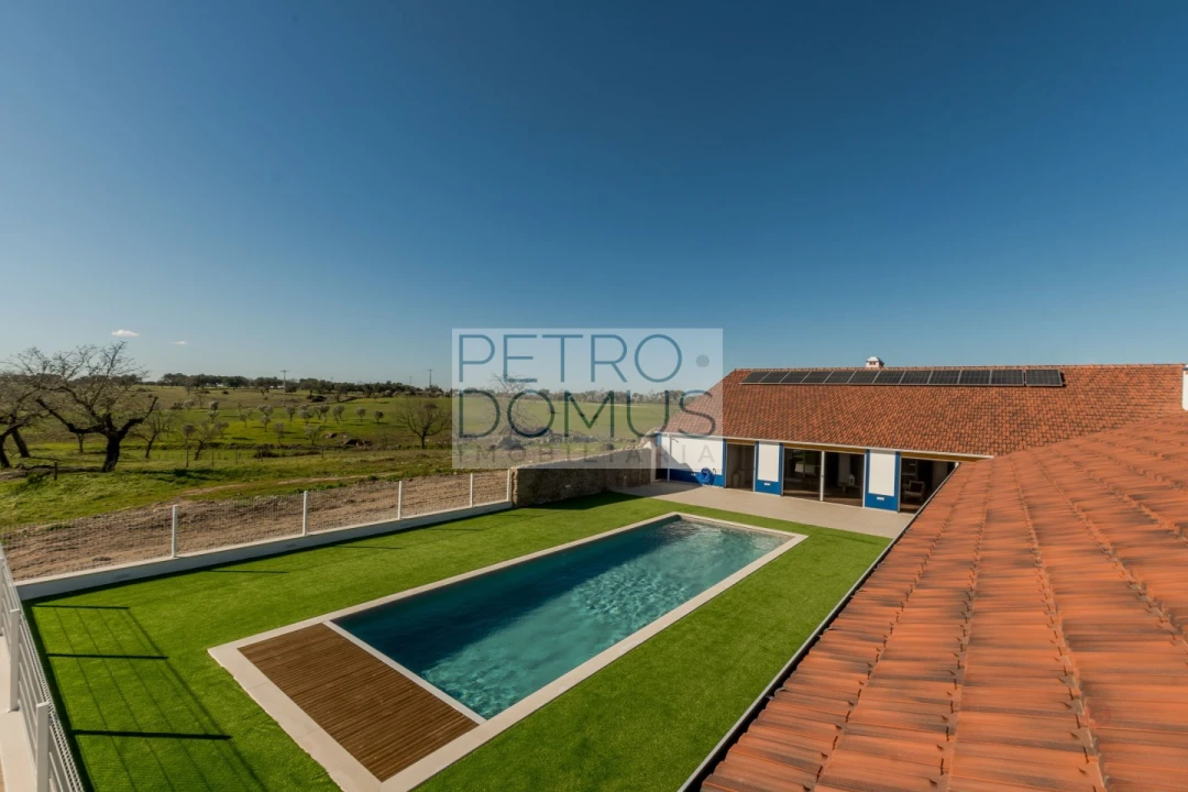 Quinta T5 para Venda em Tolosa Foto 2