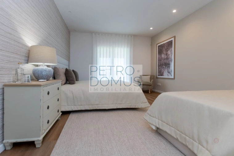 Quinta T5 para Venda em Tolosa Foto 29