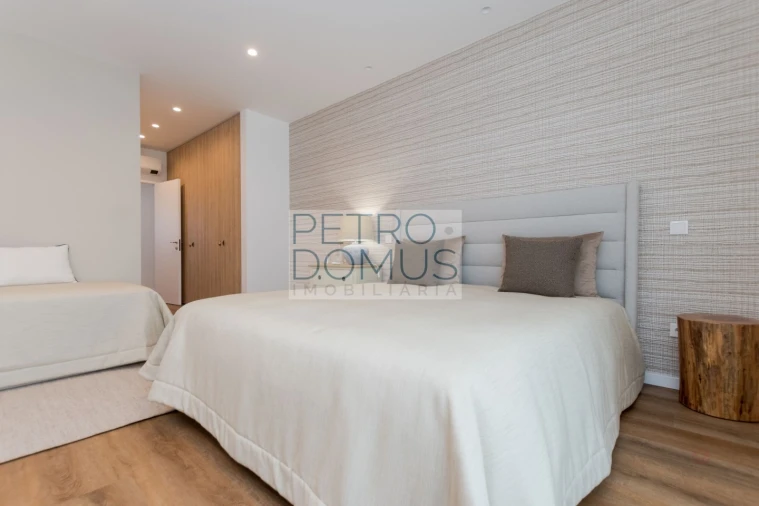 Quinta T5 para Venda em Tolosa Foto 32