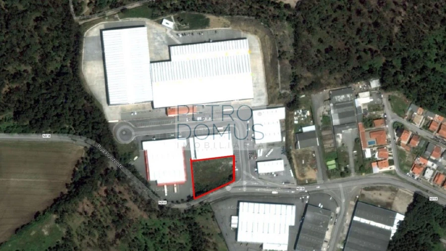 Terreno Comércio / Armazém para Venda em Muro