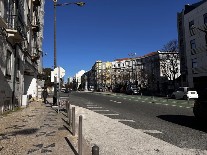 Loja para Arrendamento em Arroios Foto 25