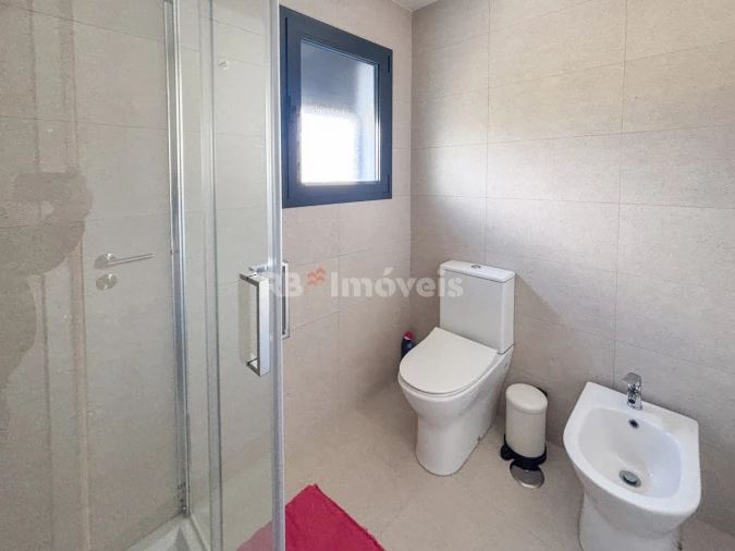 Moradia T4 para Venda em Riachos Foto 13