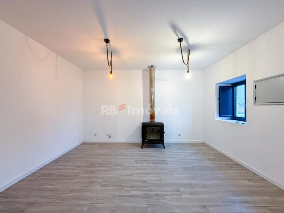 Moradia T2 para Venda em São Pedro de Tomar Foto 5