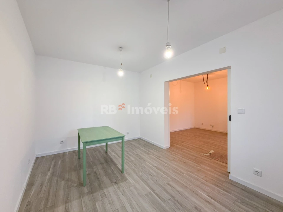 Moradia T2 para Venda em São Pedro de Tomar Foto 16