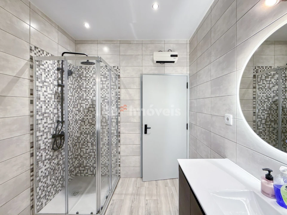 Moradia T2 para Venda em São Pedro de Tomar Foto 31