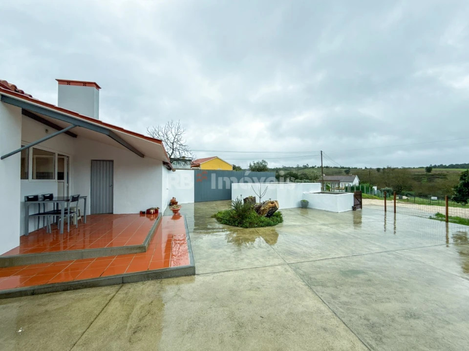 Moradia T2 para Venda em São Pedro de Tomar Foto 47