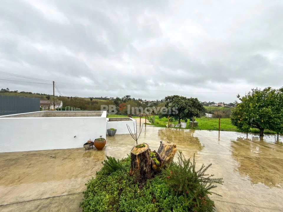 Moradia T2 para Venda em São Pedro de Tomar Foto 49