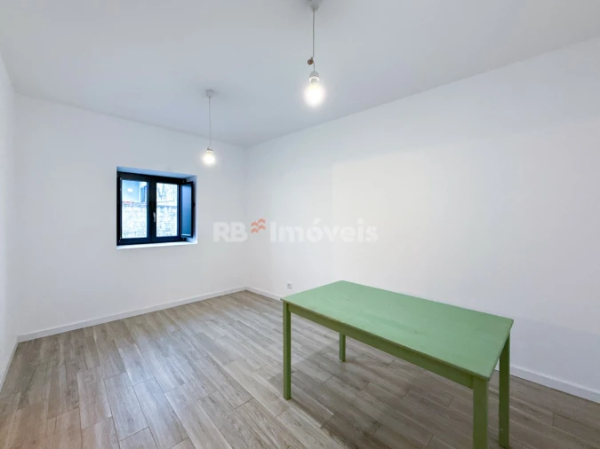 Moradia T2 para Venda em São Pedro de Tomar Foto 13