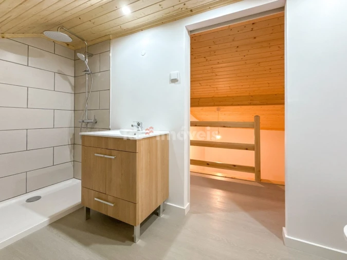 Moradia T2 para Venda em São Pedro de Tomar Foto 38