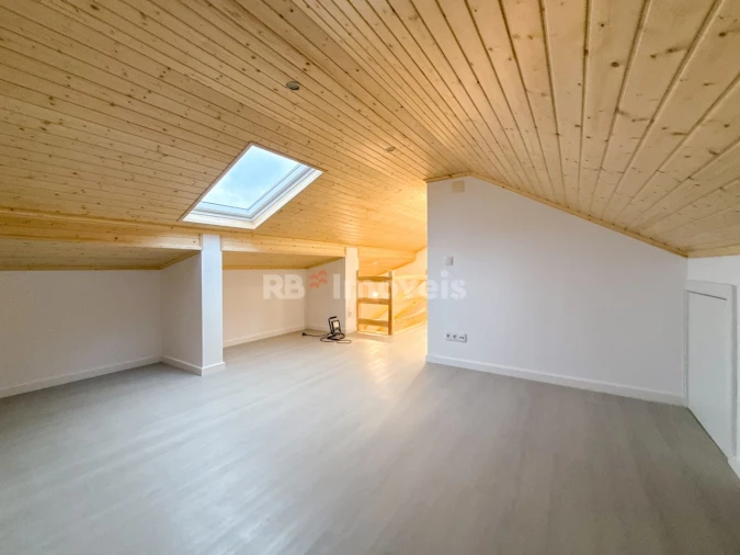 Moradia T2 para Venda em São Pedro de Tomar Foto 42