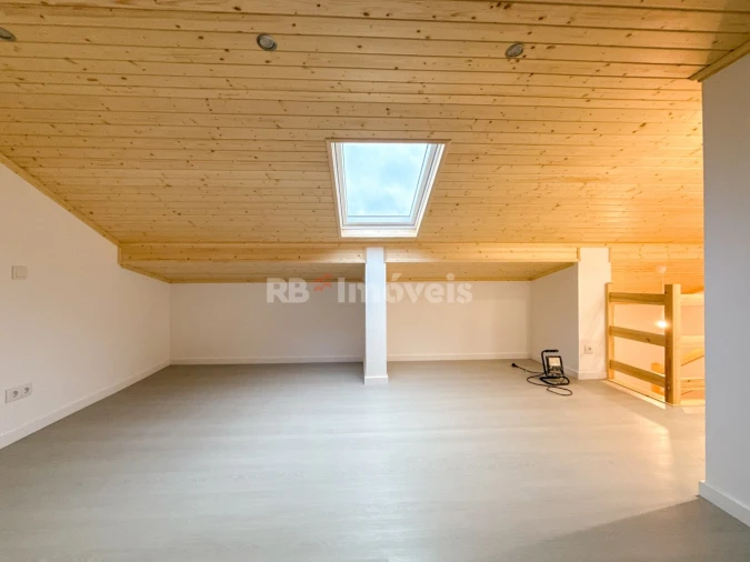 Moradia T2 para Venda em São Pedro de Tomar Foto 43