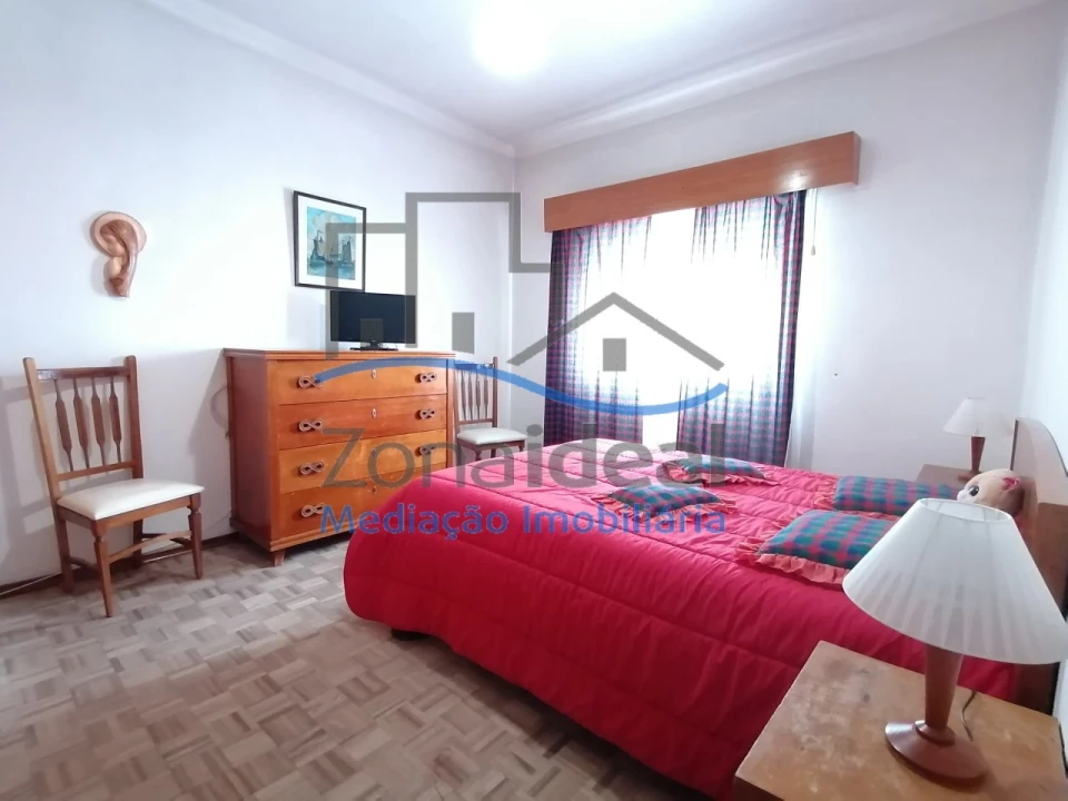 Moradia T5 para Venda em Carregado e Cadafais Foto 9