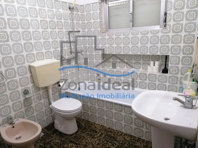 Moradia T5 para Venda em Carregado e Cadafais Foto 10