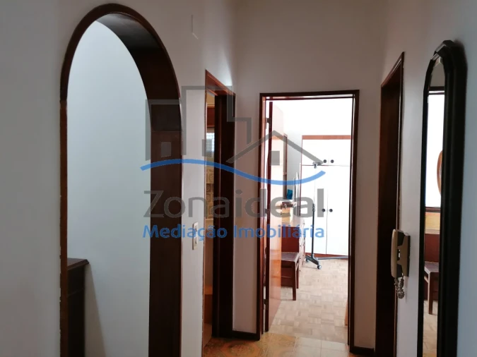 Moradia T5 para Venda em Carregado e Cadafais Foto 14