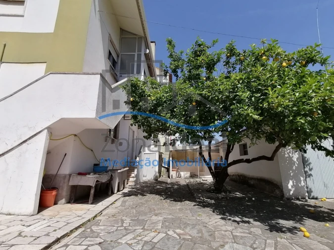 Moradia T5 para Venda em Carregado e Cadafais Foto 22