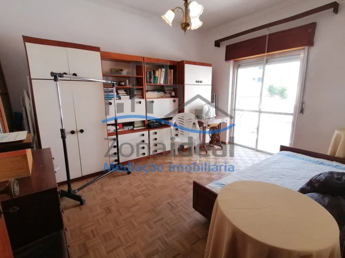 Moradia T5 para Venda em Carregado e Cadafais Foto 18