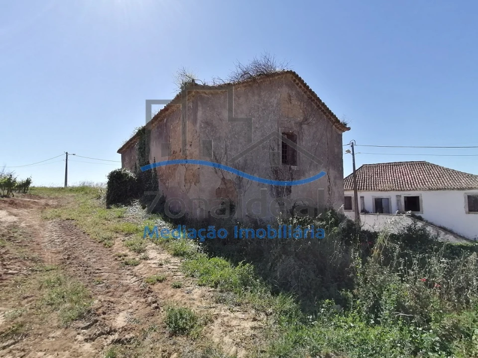 Moradia T4 para Venda em Carnota Foto 8