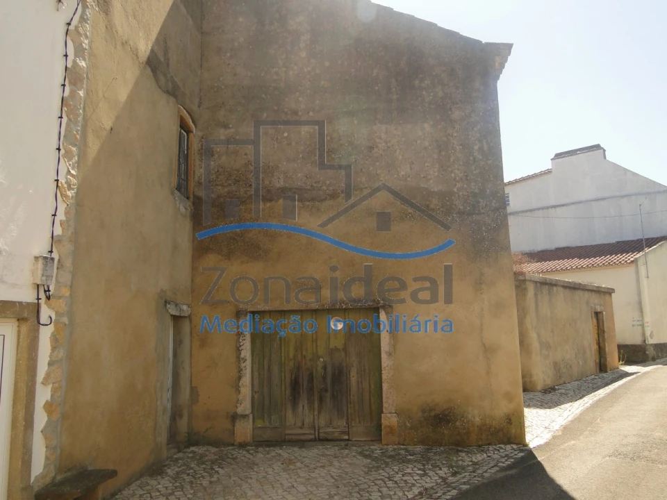 Moradia T16 para Venda em Abrigada e Cabanas de Torres Foto 4