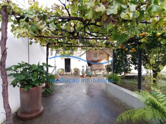 Moradia T5 para Venda em Ventosa Foto 24