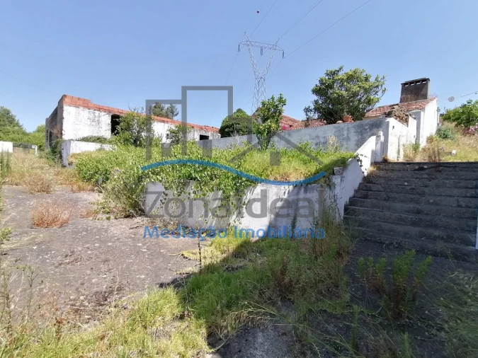 Moradia T3 para Venda em Alenquer (Santo Estêvão e Triana) Foto 16