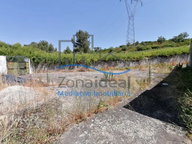 Moradia T3 para Venda em Alenquer (Santo Estêvão e Triana) Foto 42