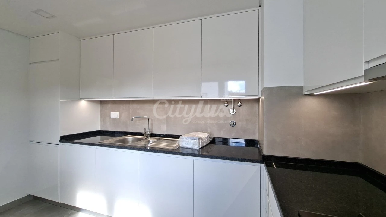 Apartamento T2 para Venda em Cascais e Estoril Foto 7