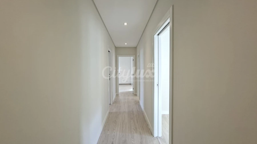Apartamento T2 para Venda em Cascais e Estoril Foto 12