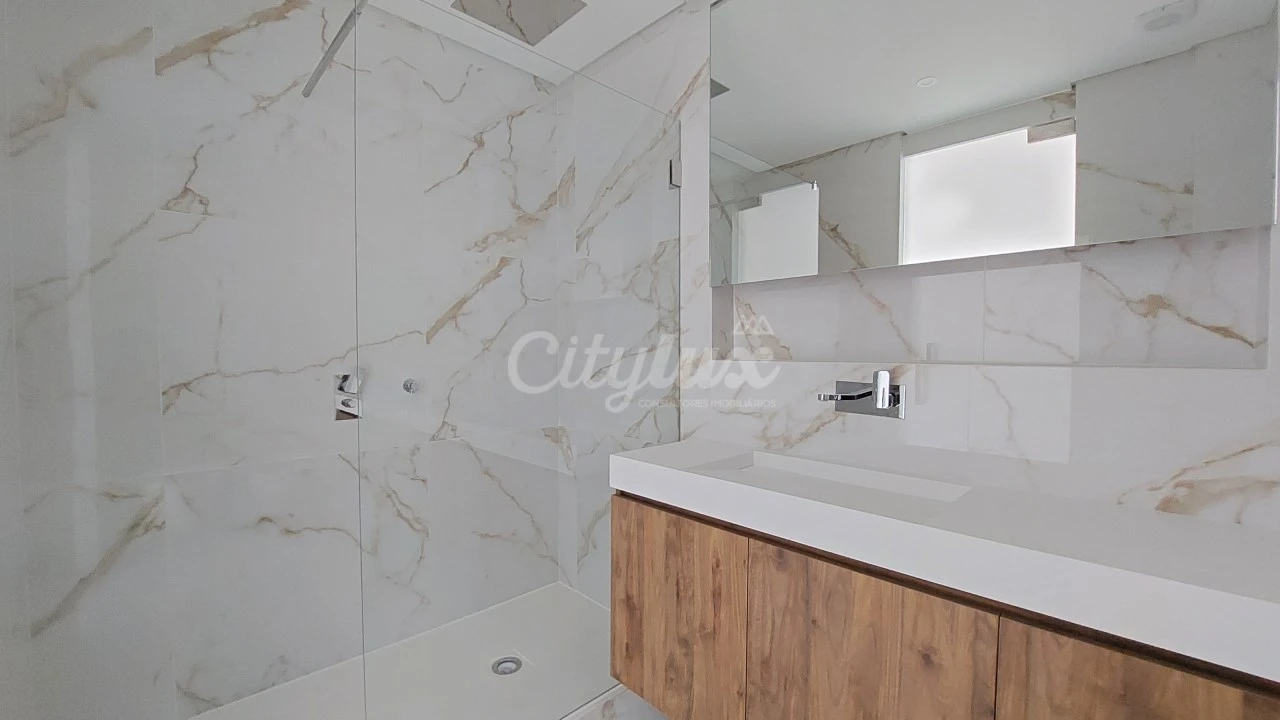 Apartamento T3 para Venda em Carcavelos e Parede Foto 34