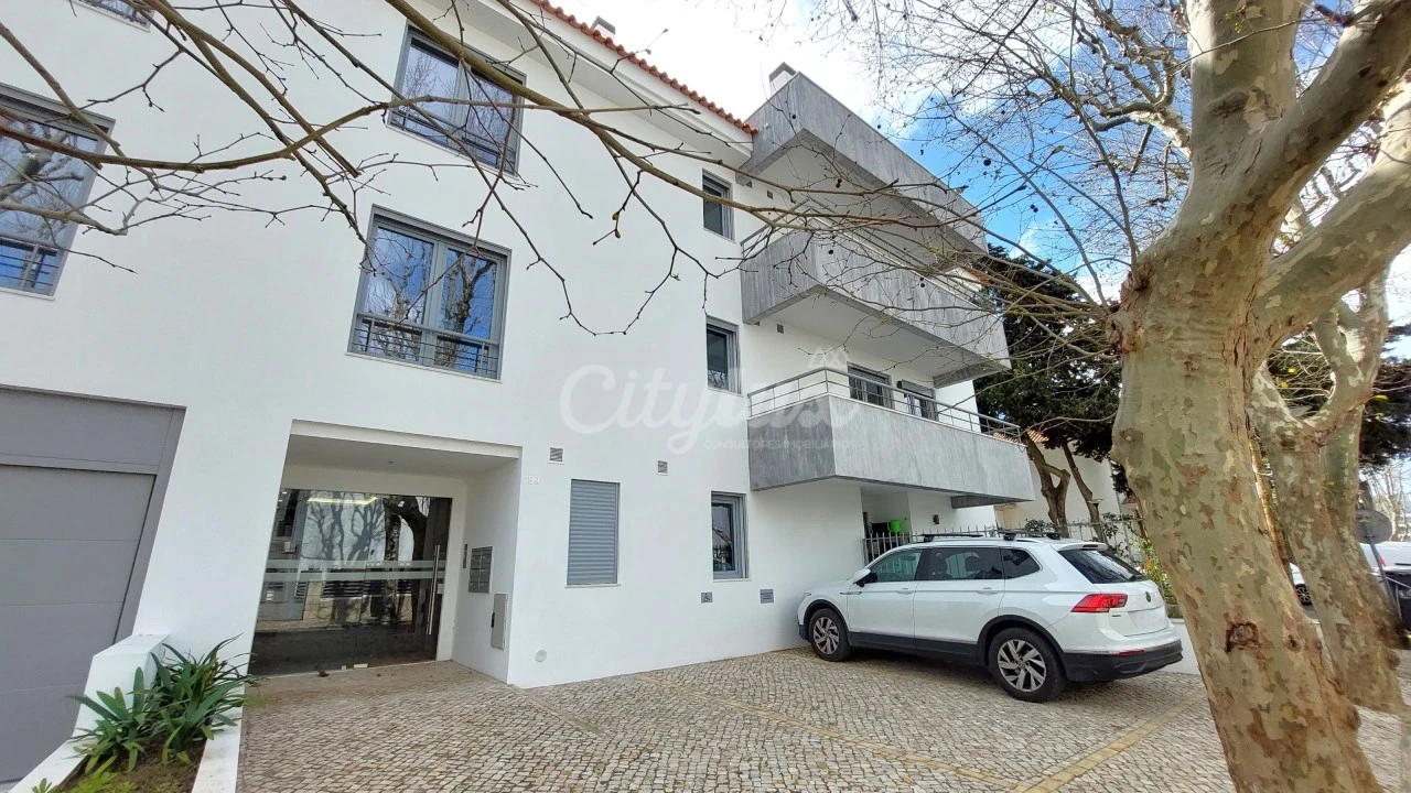 Apartamento T3 para Venda em Carcavelos e Parede Foto 47