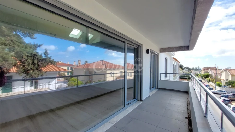 Apartamento T3 para Venda em Carcavelos e Parede Foto 2