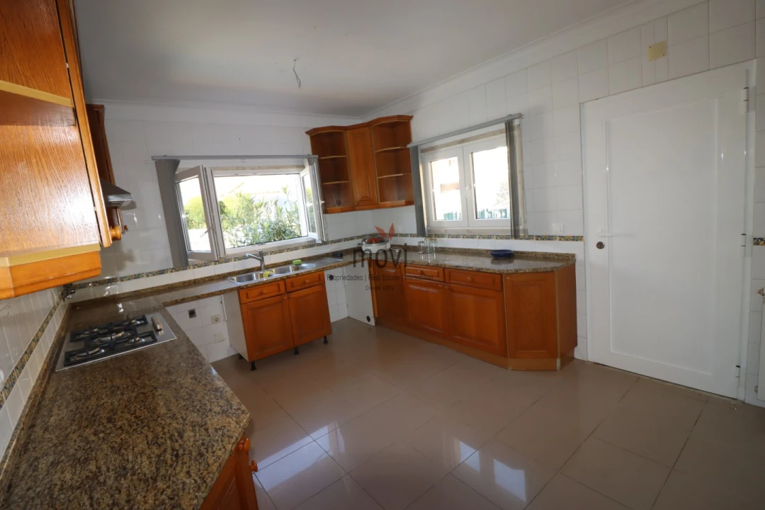 Moradia T4 para Venda em Cascais e Estoril Foto 18