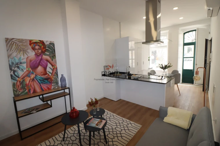 Apartamento T2 para Venda em São Vicente Foto 1