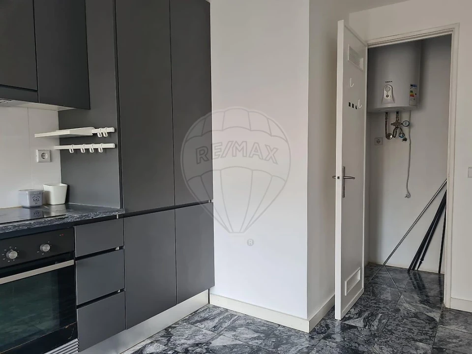 Apartamento T2 para Arrendamento em Sacavém e Prior Velho Foto 6