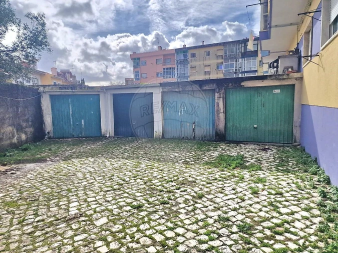 Garagem para Venda em Algueirão-Mem Martins Foto 3