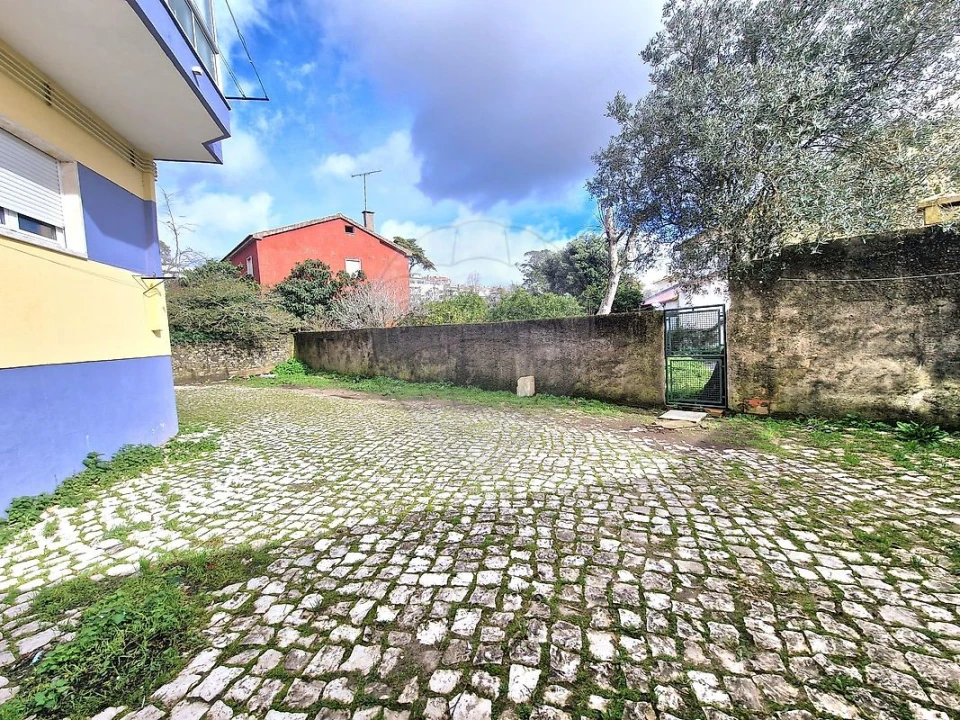 Garagem para Venda em Algueirão-Mem Martins Foto 8