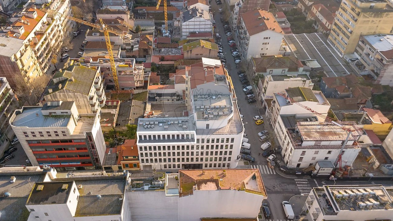 Apartamento T3 para Arrendamento em Matosinhos e Leça da Palmeira Foto 34