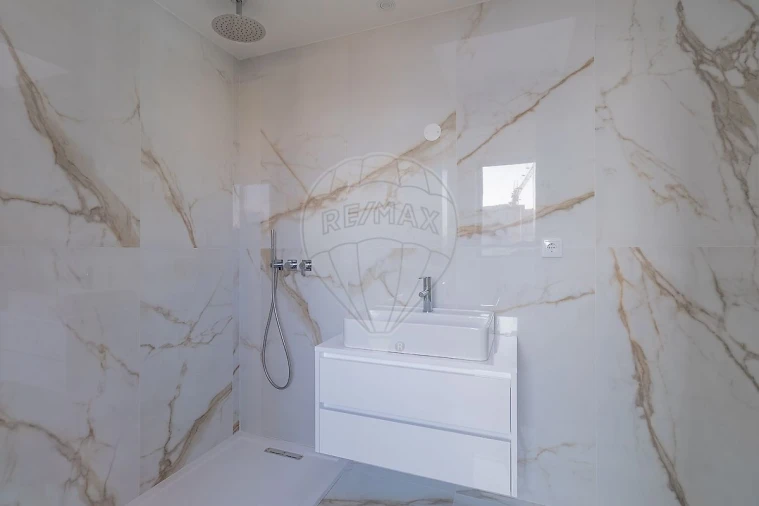 Apartamento T3 para Arrendamento em Matosinhos e Leça da Palmeira Foto 23